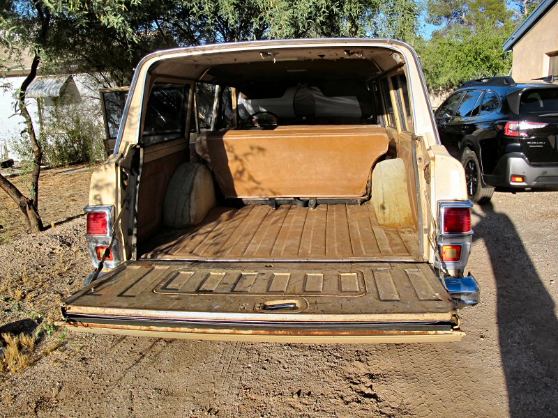 Cargo area 1977 Jeep Wagoneer