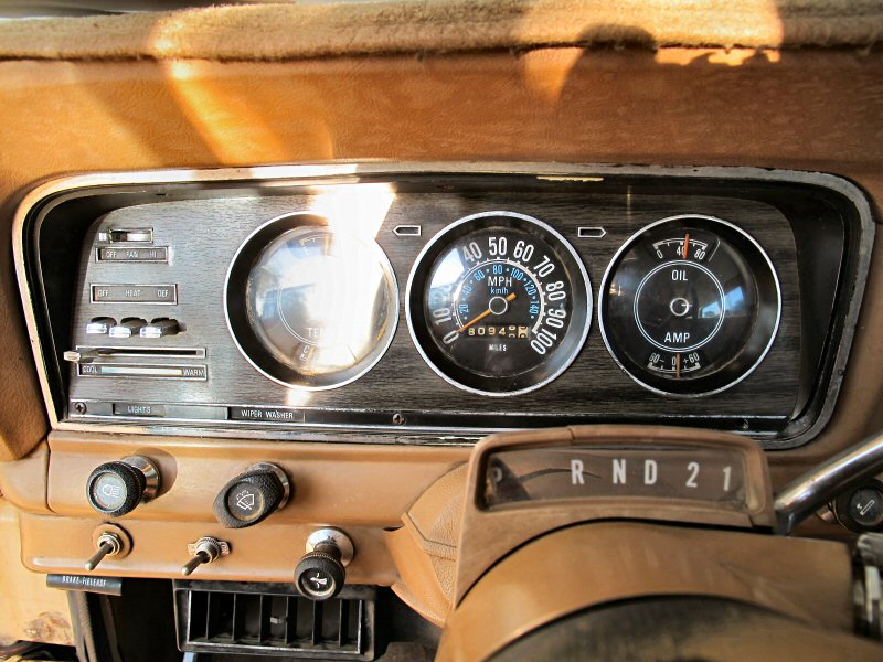 Guages 1977 Jeep Wagoneer