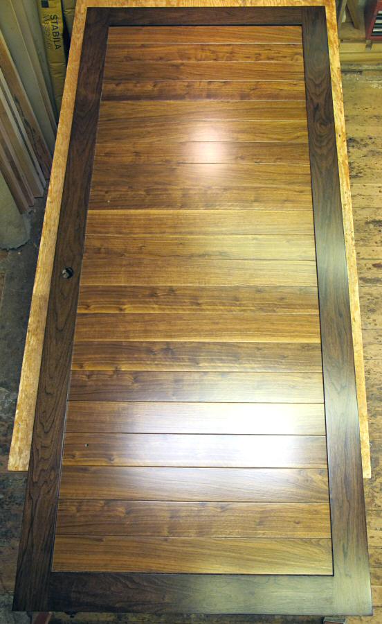 Walnut horizontal plank door