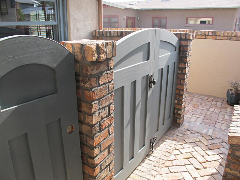 arched top Craftsman gates